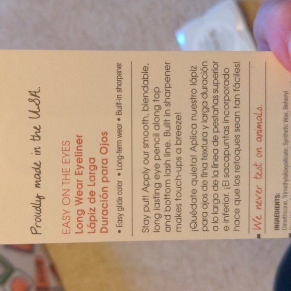 Flower Cosmetics makeup and Clinique bag set - Picture 11 of 15